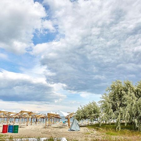 Summer Dream Beach Apartment Năvodari Eksteriør billede