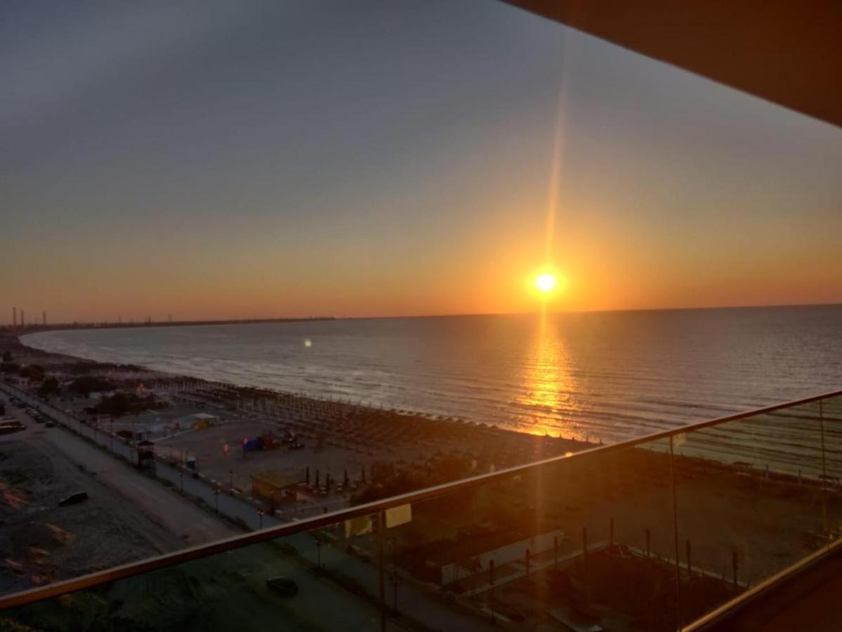 Summer Dream Beach Apartment Năvodari Eksteriør billede